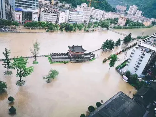 陕西勉县暴雨.jpg